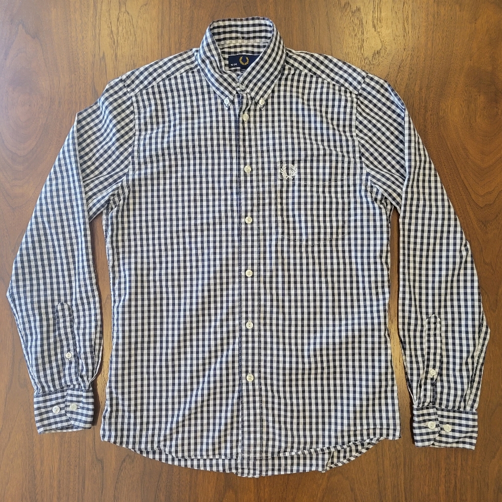 Fred Perry M1191 black gingham long sleeve button down oxford. Made in Portugal